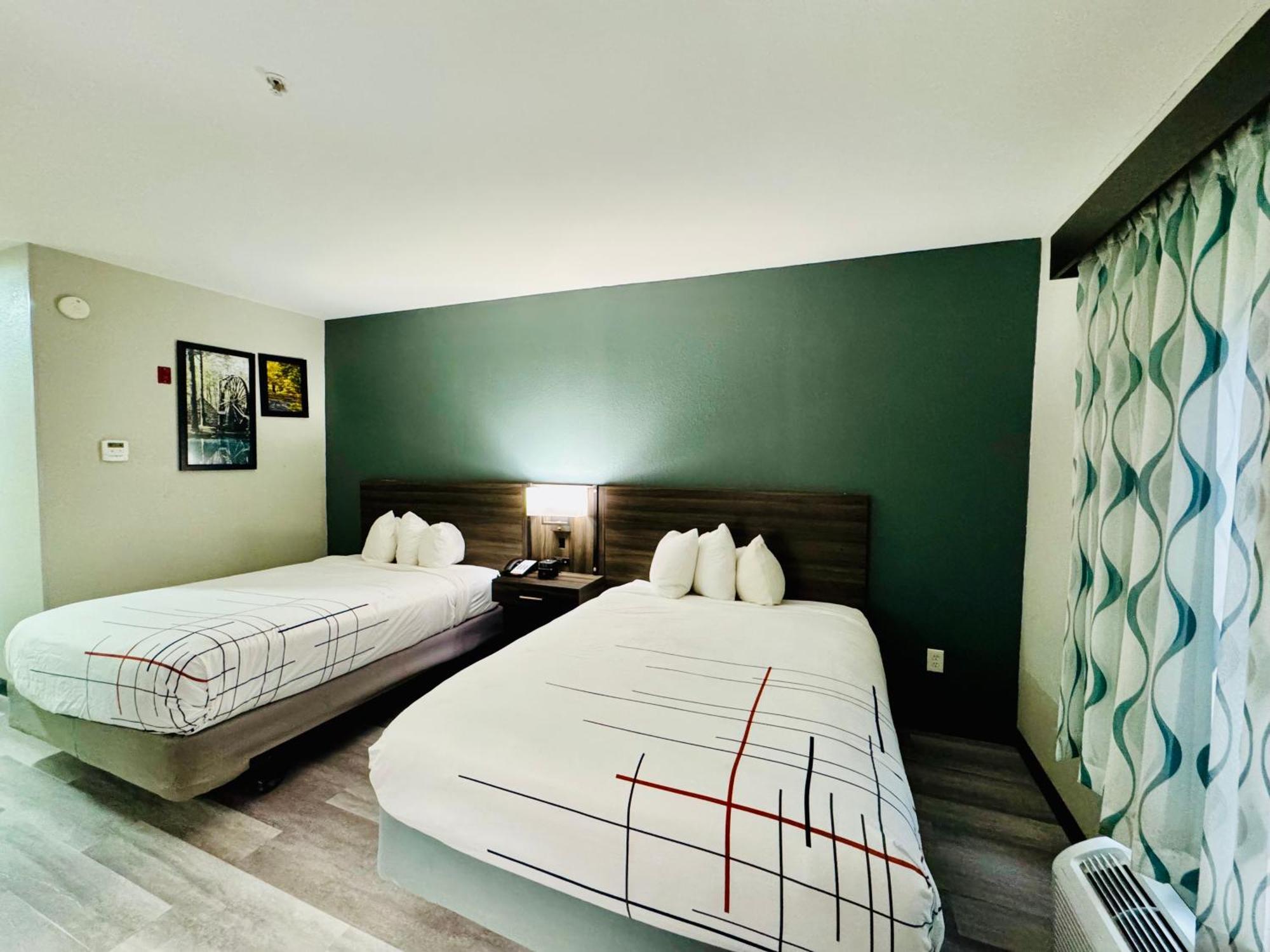 La Quinta By Wyndham Rome Hotel Exterior photo